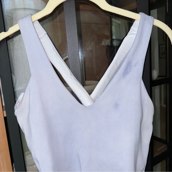 ALO Elevate ribbed tank top criss cross blue moon slate scoop v tight long line - Picture 6 of 10
